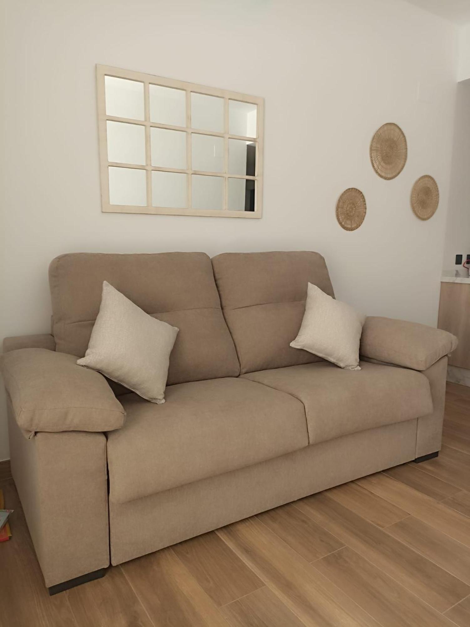 Apartamento Nuevo Centrico Con Aparcamiento Privado Incluido Alcala de Guadaira Ngoại thất bức ảnh