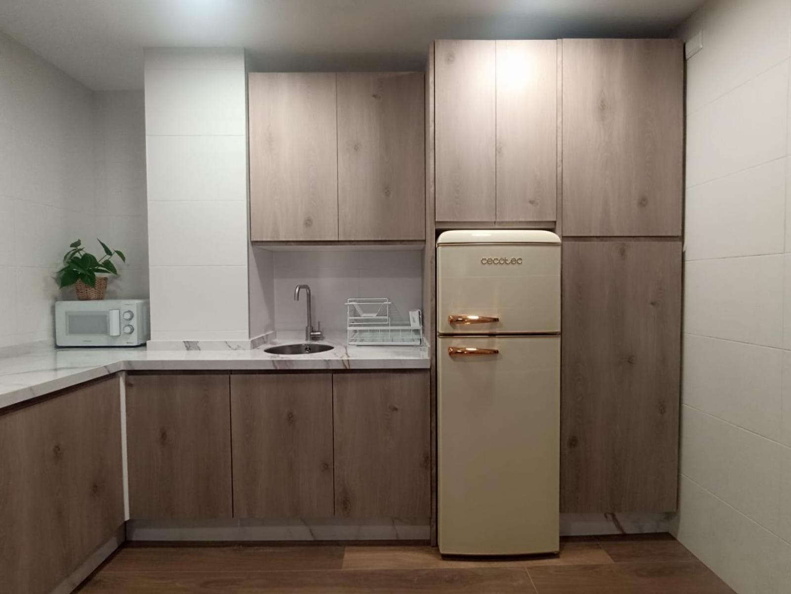 Apartamento Nuevo Centrico Con Aparcamiento Privado Incluido Alcala de Guadaira Ngoại thất bức ảnh