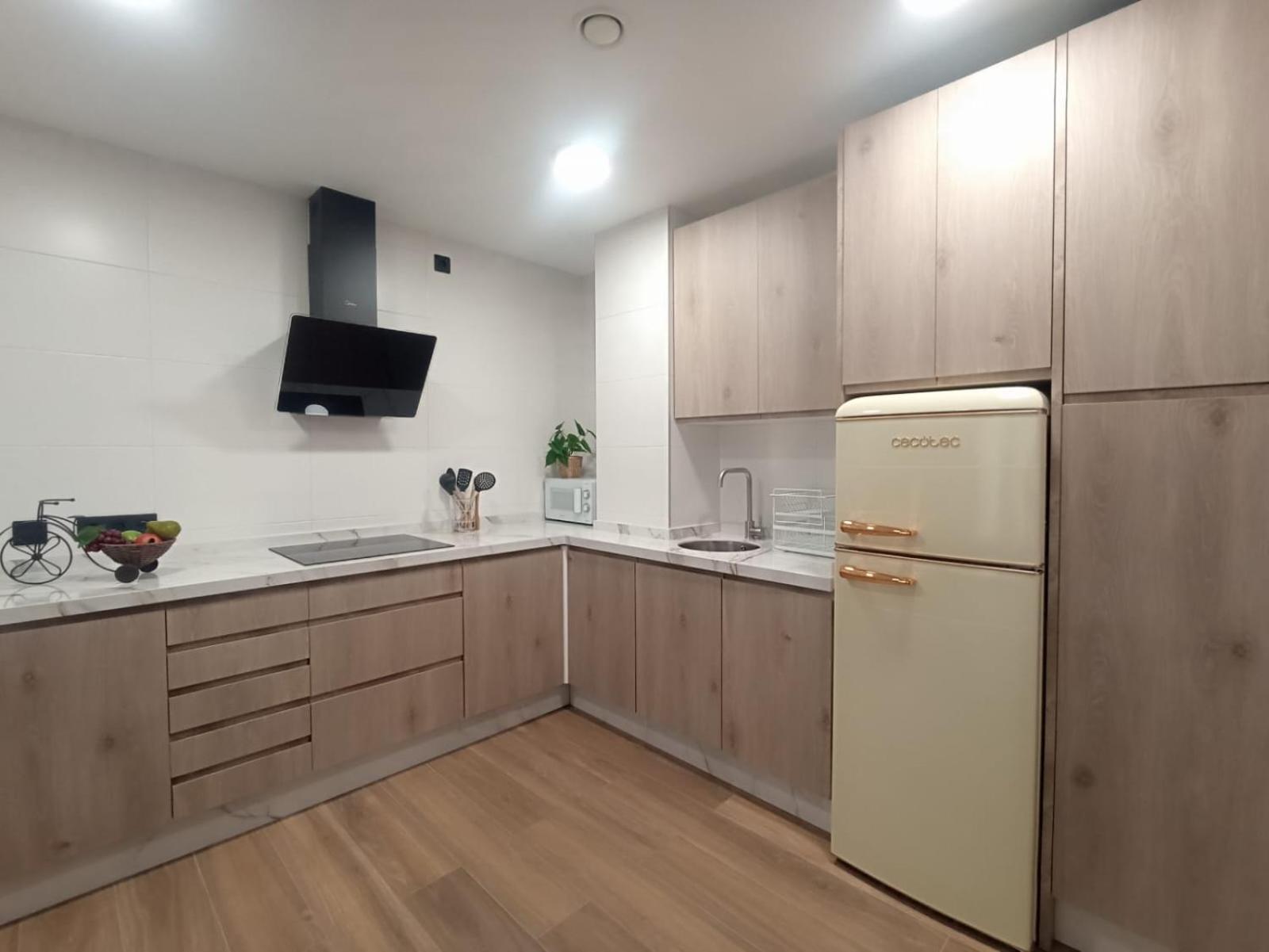 Apartamento Nuevo Centrico Con Aparcamiento Privado Incluido Alcala de Guadaira Ngoại thất bức ảnh