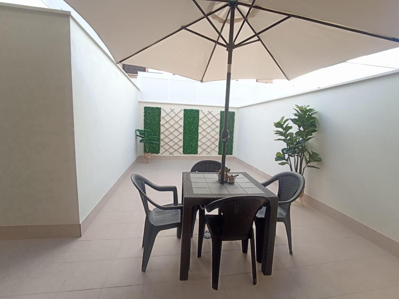 Apartamento Nuevo Centrico Con Aparcamiento Privado Incluido Alcala de Guadaira Ngoại thất bức ảnh